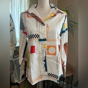 BUTTON UP LONG SLEEVE TOP